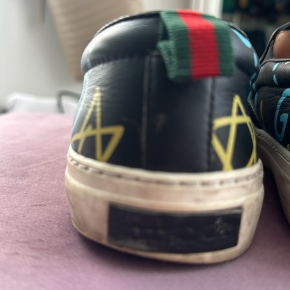 AUTHENTIC GUCCI GHOST GG GRAFFITI LEATHER SLIP ON SNEAKER SZ40 - Picture 3 of 9